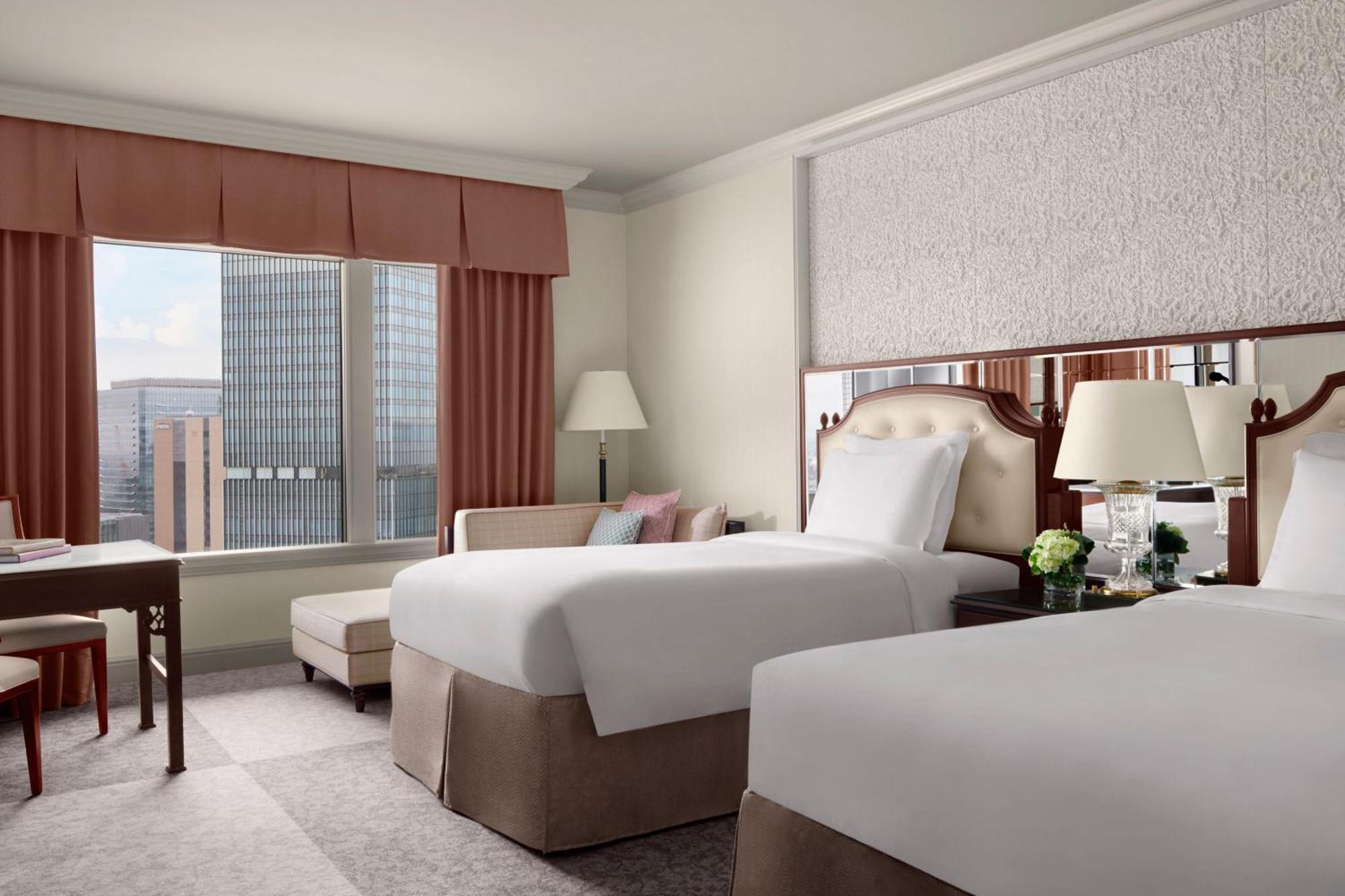 The Ritz-Carlton Osaka Hotel Exterior photo