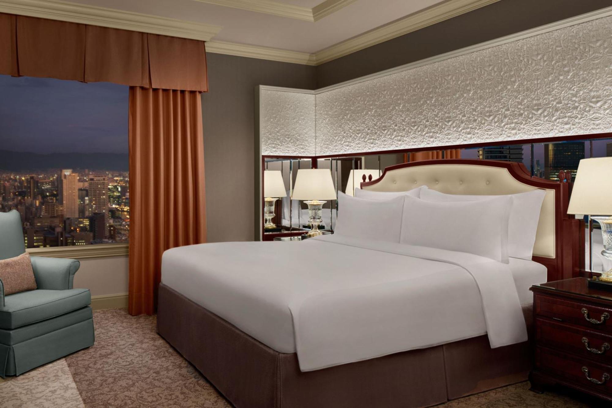 The Ritz-Carlton Osaka Hotel Exterior photo