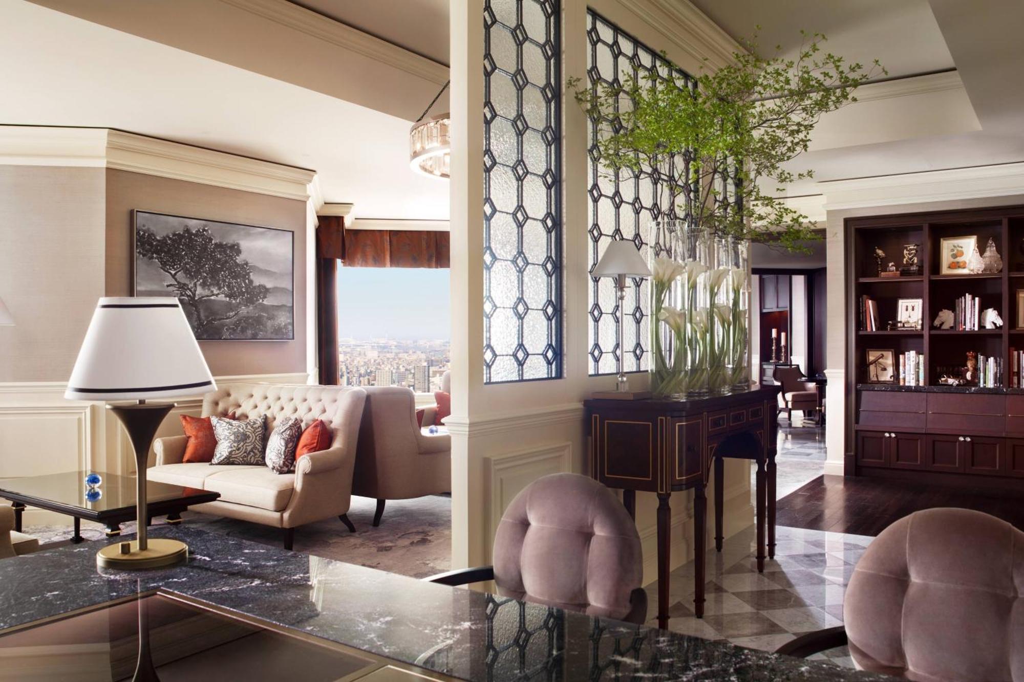 The Ritz-Carlton Osaka Hotel Exterior photo